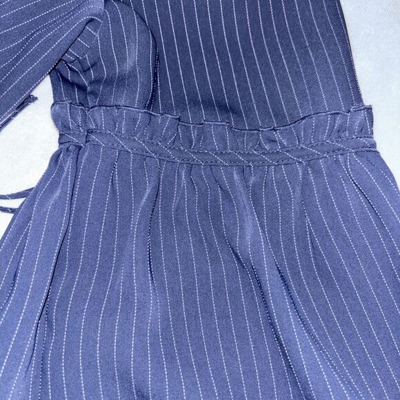 Lane Bryant Navy Pinstripe Bell Tie Sleeve Blouse Keyhole Office Preppy A - Picture 6 of 7